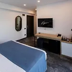 Vigo Hotel 3*