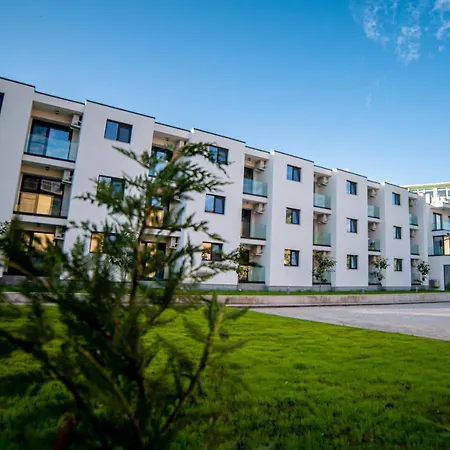 Vigo 3* إيفوري نورد