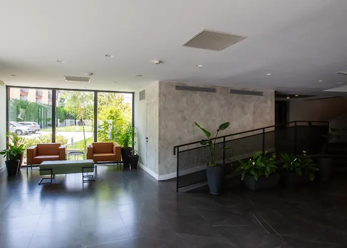 Vigo 3* إيفوري نورد