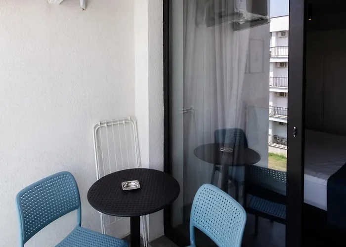 Vigo 3* إيفوري نورد